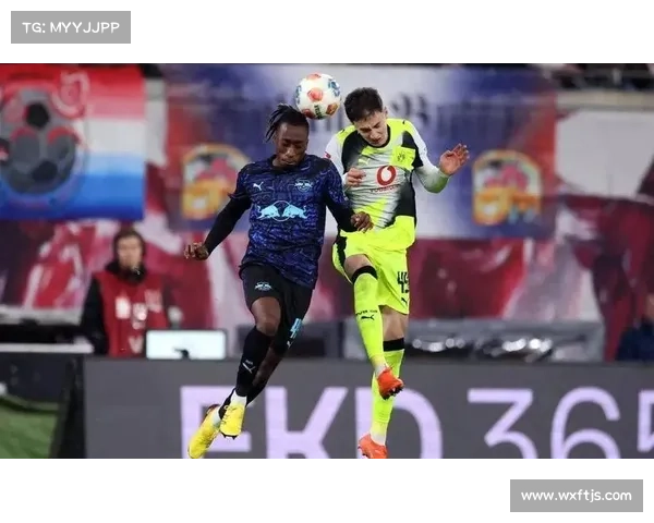 奥林匹亚科斯如何保持希腊足球联赛冠军地位并持续领先